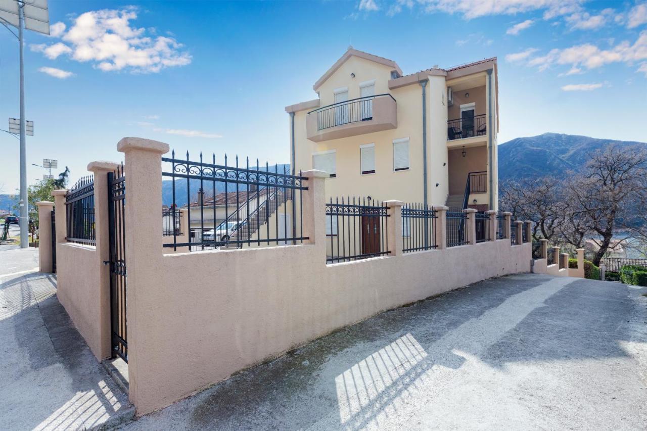 Apartments Donkovic Kotor Exteriér fotografie